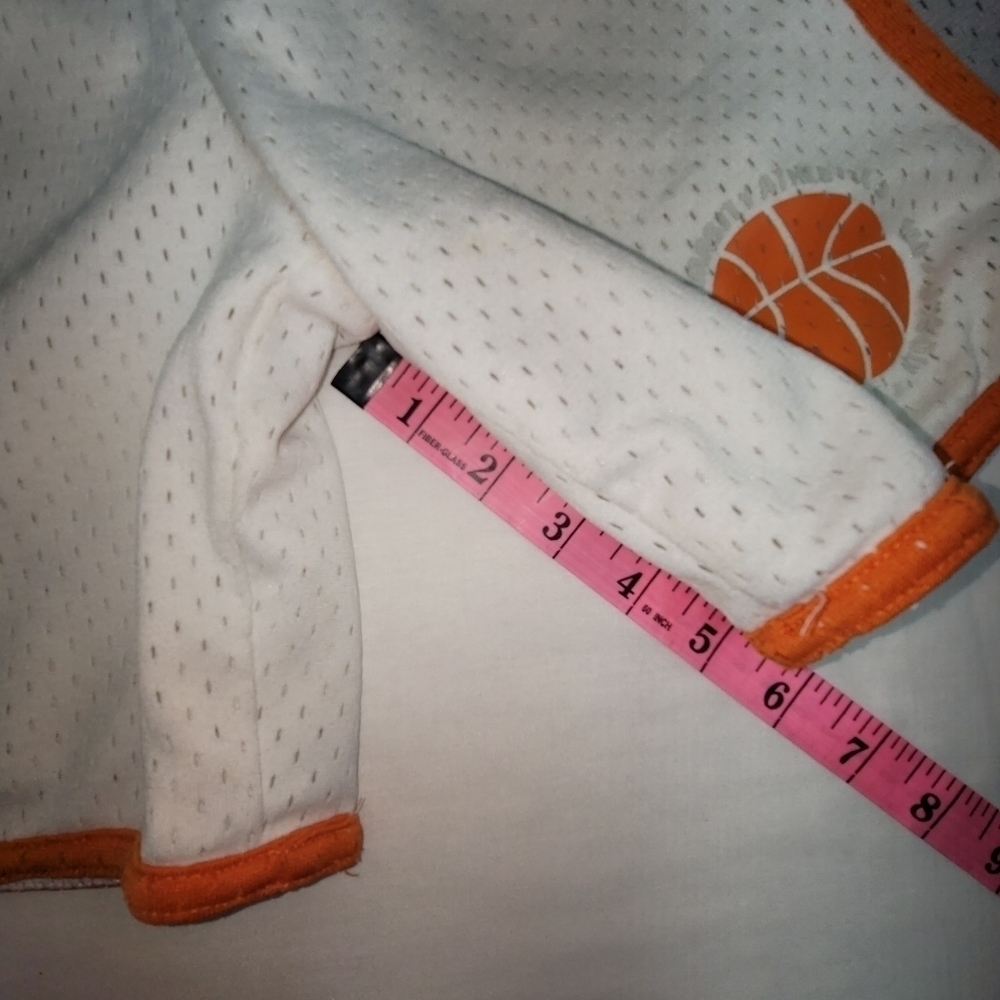 Old Navy White & Orange Basketball Shorts Boys Size 5 XS - Picture 12 of 13